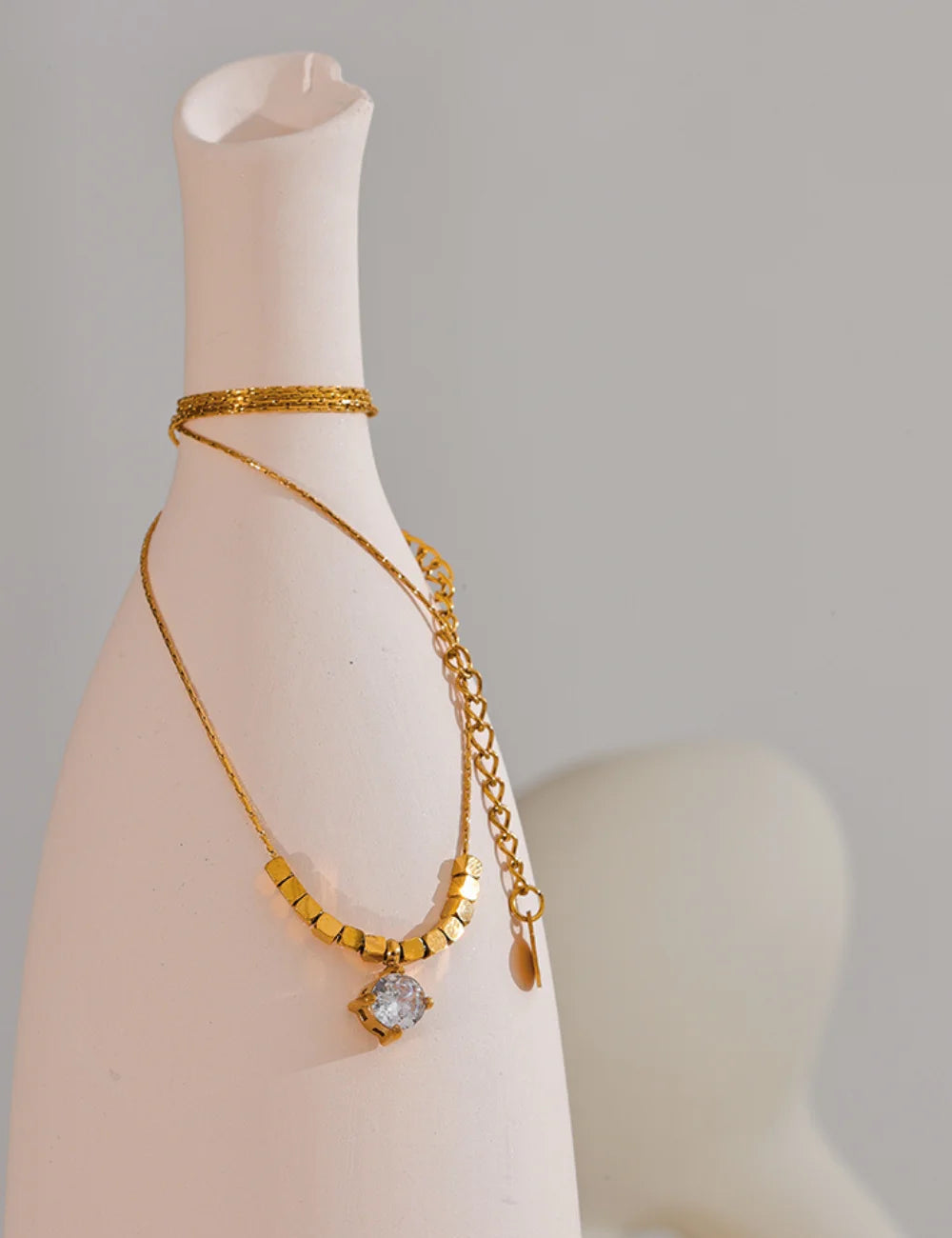 Lumi Leaf Necklace
