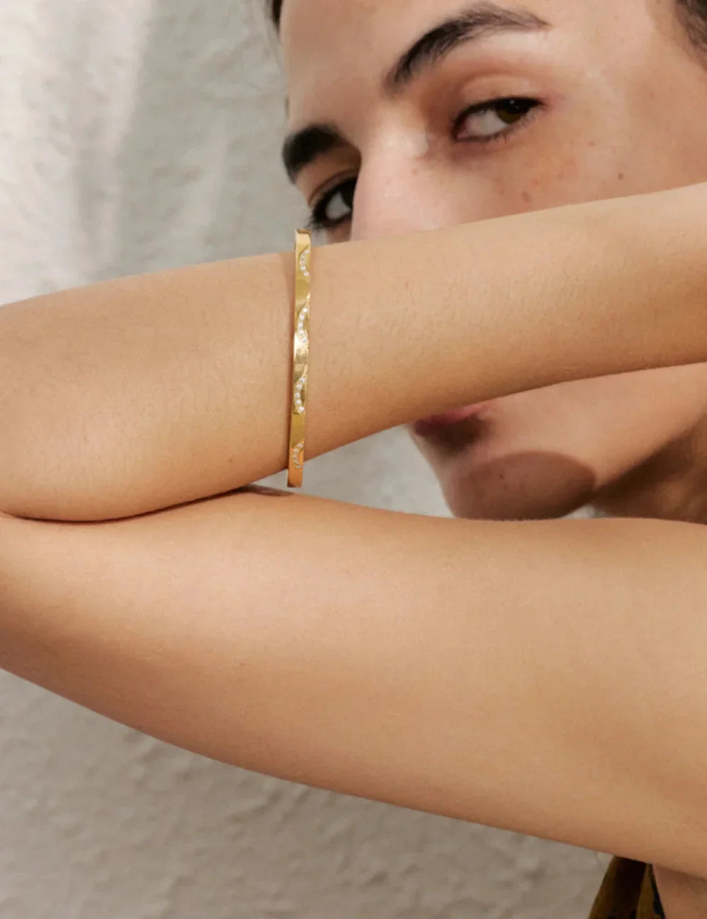 Gold Bangle with Cubic Zirconia Inlay