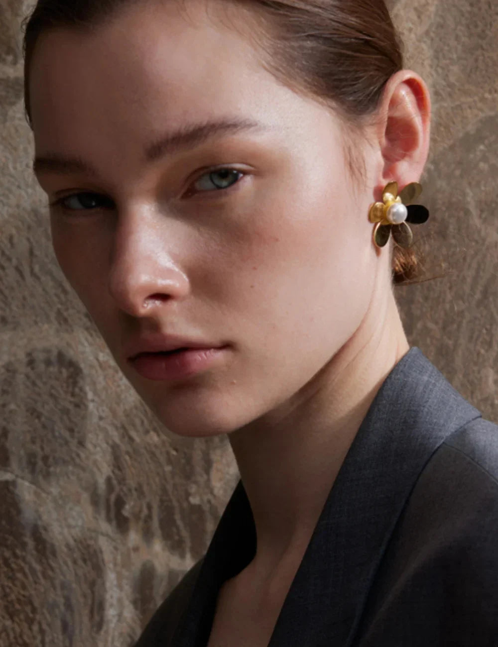 Bloom Pearl Flower Stud Earrings